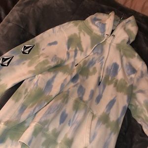 Volcom hoodie!